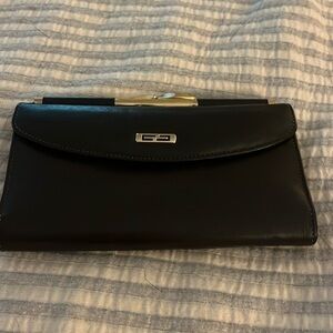 Gary’s leather wallet